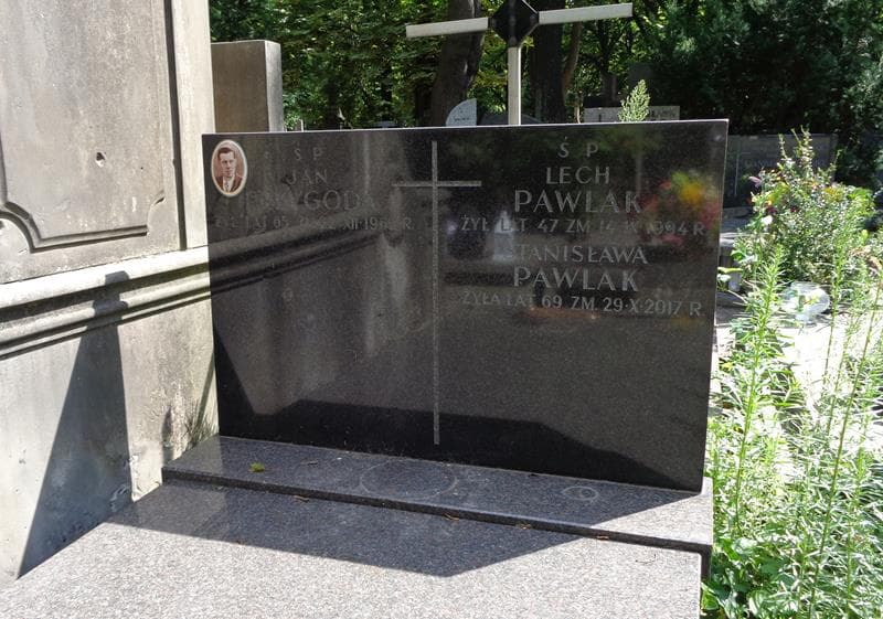 Zdjęcie grobu Lech Pawlak (2)