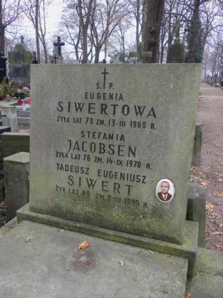 Zdjęcie grobu Stefania Jacobsen (2)