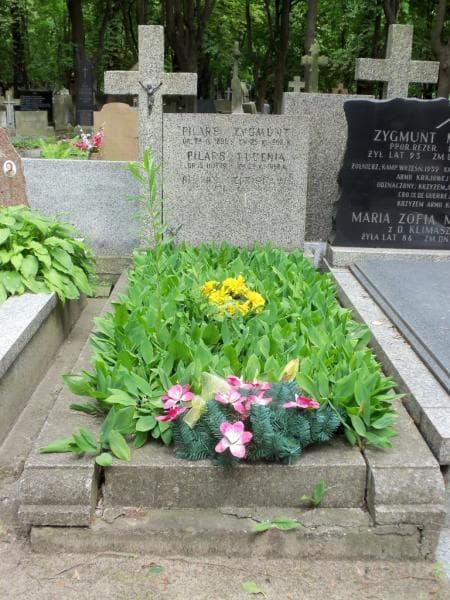 Zdjęcie grobu Eugenia Pilars (1)