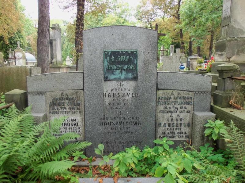 Zdjęcie grobu Wacław Hauszyld (1)