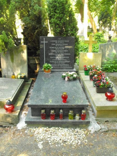 Zdjęcie grobu Wacława Uryniecka (1)