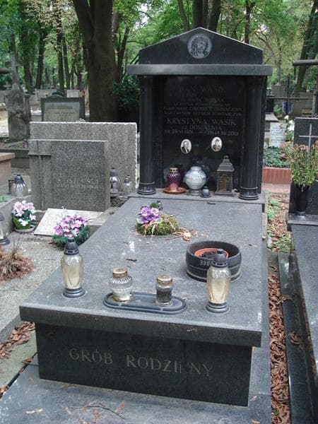 Zdjęcie grobu Krystyna Wąsik (1)