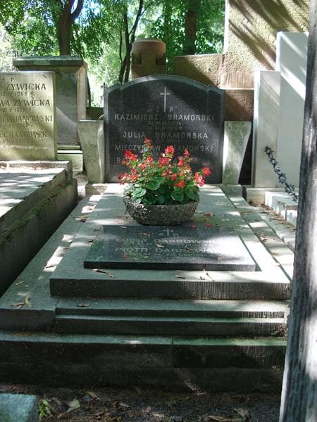 Zdjęcie grobu: Piotr Dąbrowska