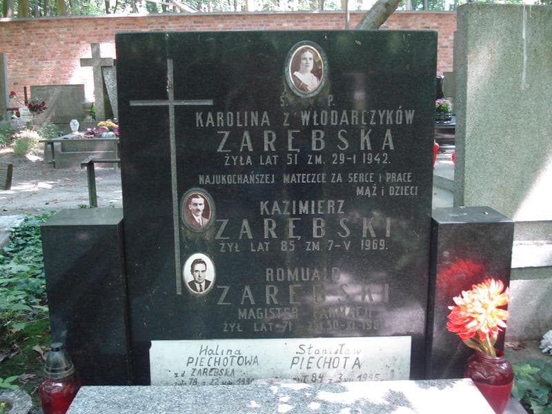 Zdjęcie grobu Halina Piechotowa (1)