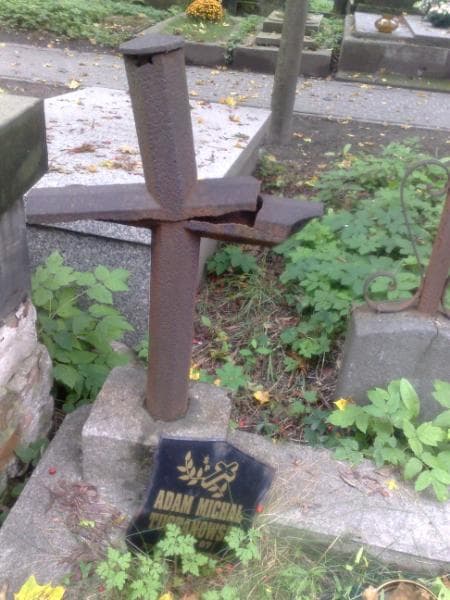 Zdjęcie grobu Anonim (1)