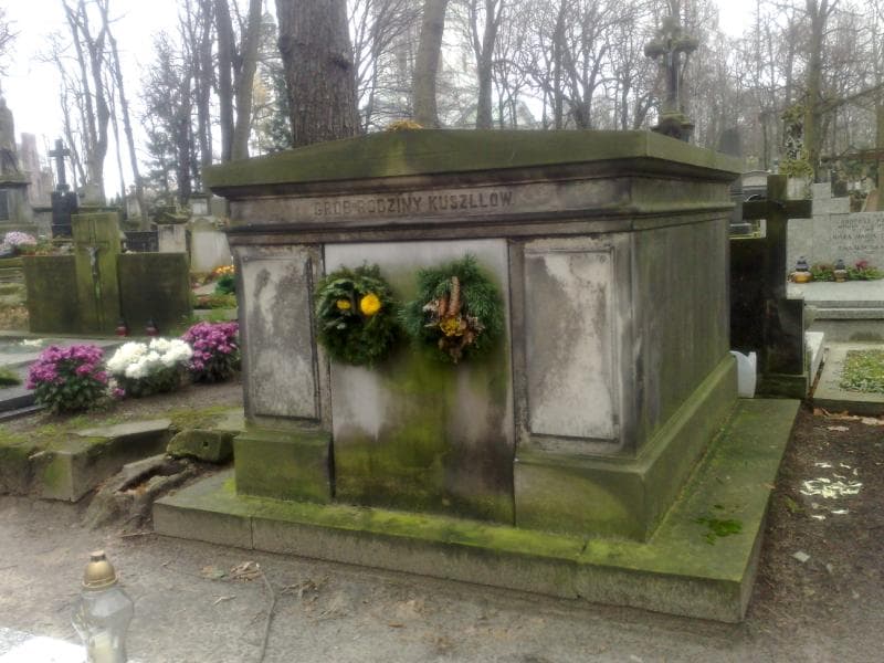 Zdjęcie grobu Ignacy Kuszel (2)