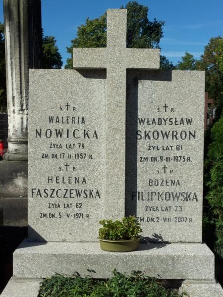 Zdjęcie grobu Waleria Nowicka (2)