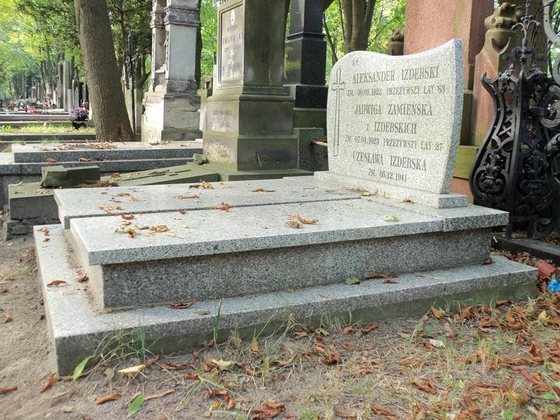 Zdjęcie grobu Czesława Izdebska (1)