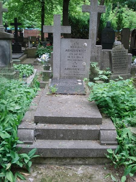 Zdjęcie grobu Marian Arnusiewicz (1)