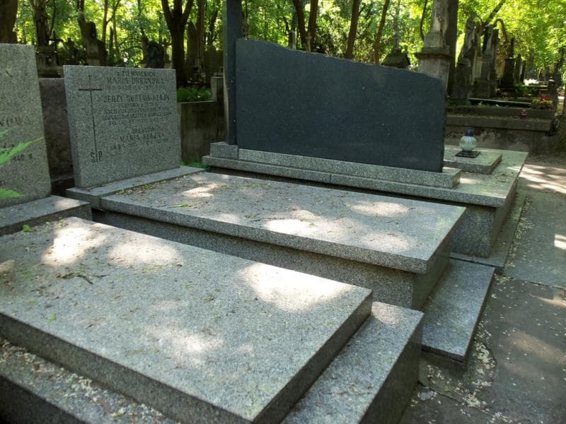 Zdjęcie grobu Maria Urbanowa (1)
