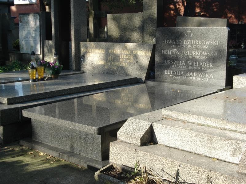 Zdjęcie grobu Helena Dziurkowska (1)