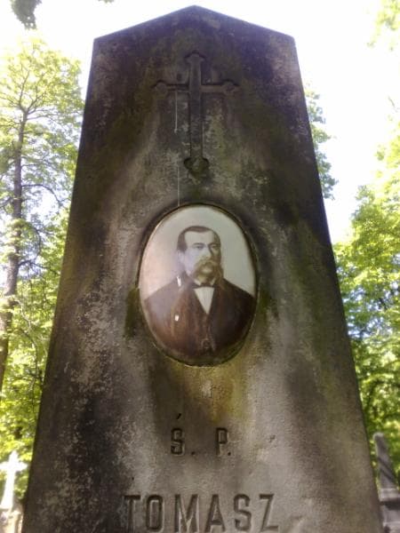 Zdjęcie grobu Niuniuś Kwieciński (2)