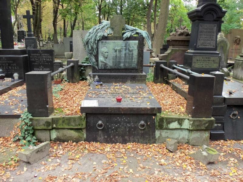 Zdjęcie grobu: Fryderyk Jurjewicz