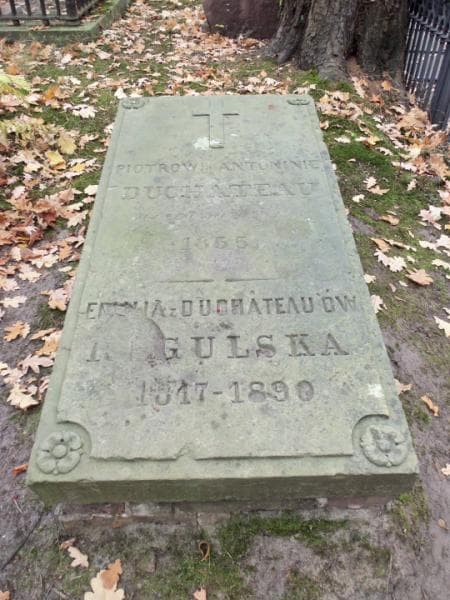 Zdjęcie grobu Antonina Duchateau (2)