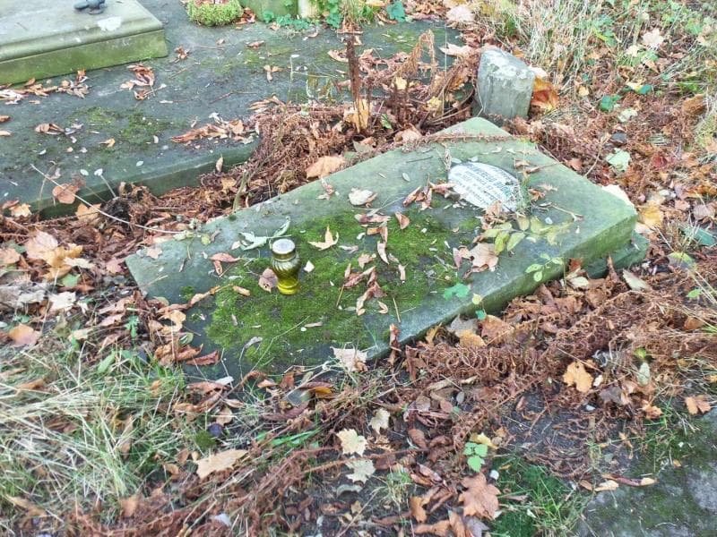 Zdjęcie grobu Ksawery Budny (2)