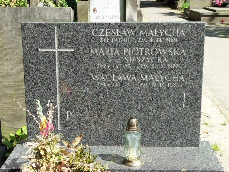 Zdjęcie grobu Maria Piotrowska (2)