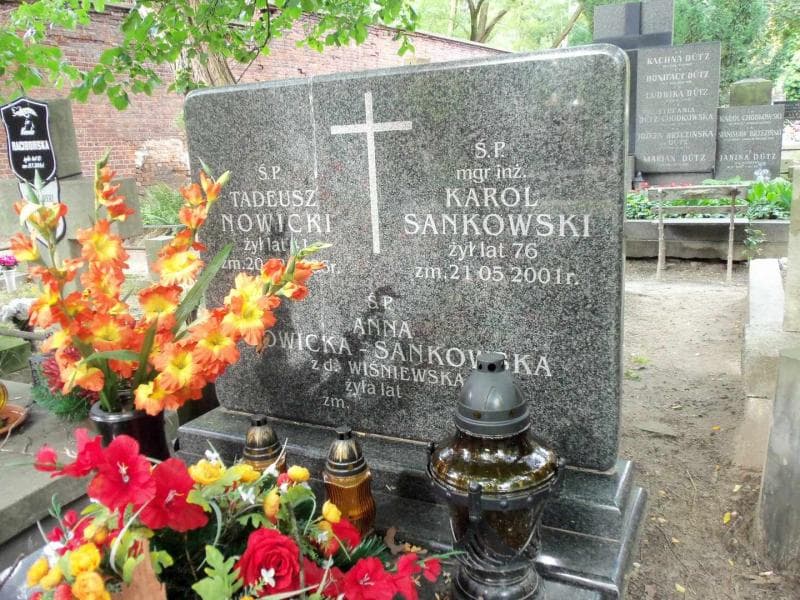 Zdjęcie grobu Tadeusz Nowicki (2)