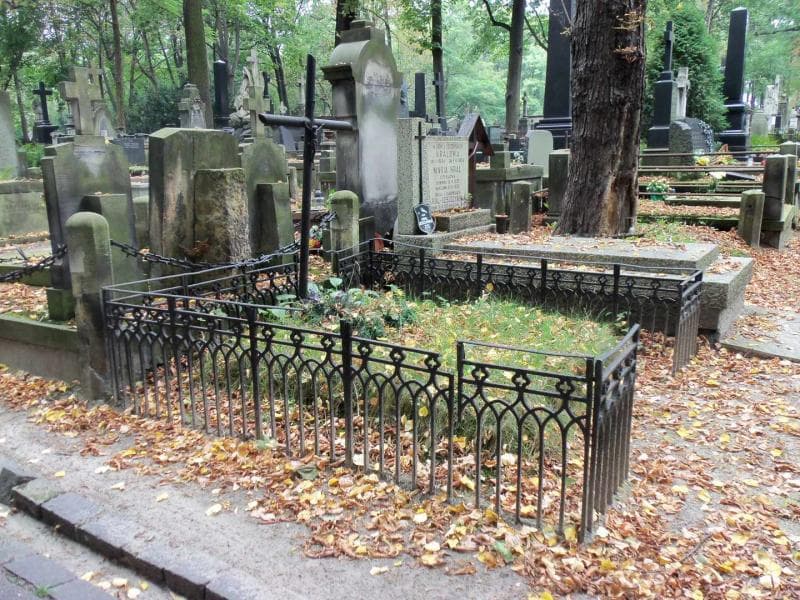 Zdjęcie grobu Anonim (1)