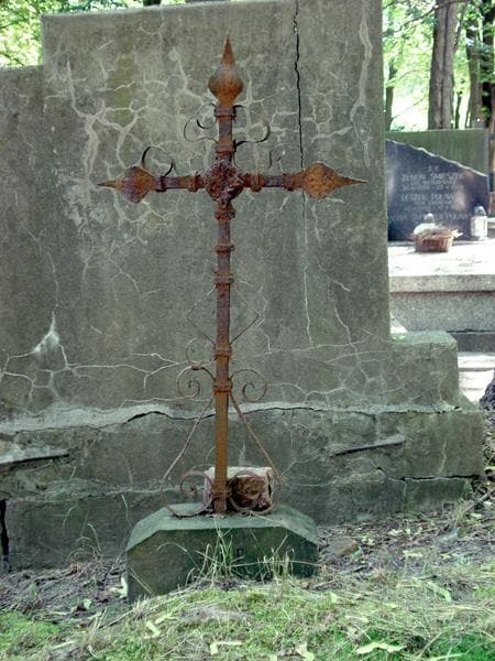 Zdjęcie grobu Anonim (1)