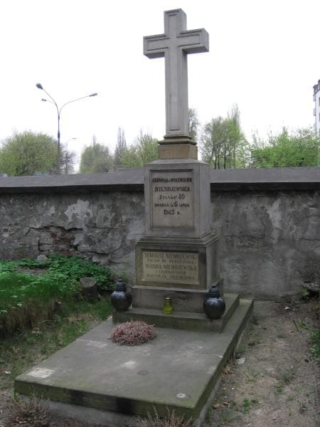 Zdjęcie grobu Ludwika Niemojewska (1)