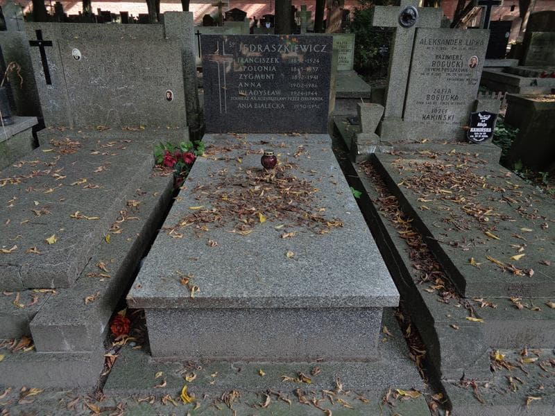 Zdjęcie grobu Anna Białecka (1)