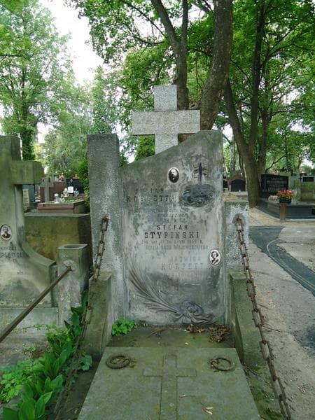 Zdjęcie grobu Stefan Stypiński (2)