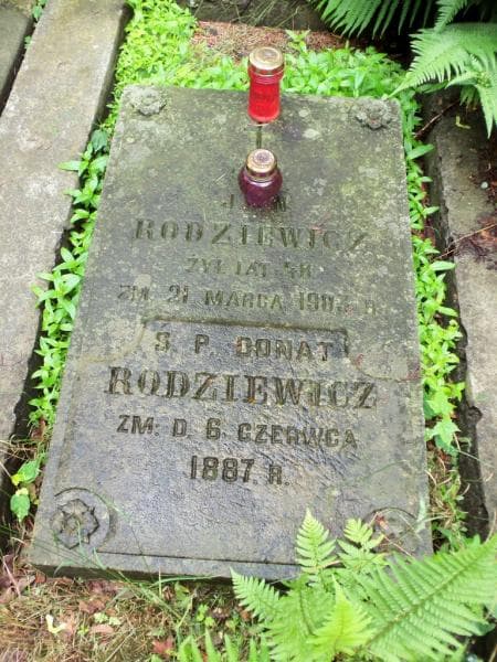 Zdjęcie grobu Helena Pisarska-Myślińska (2)