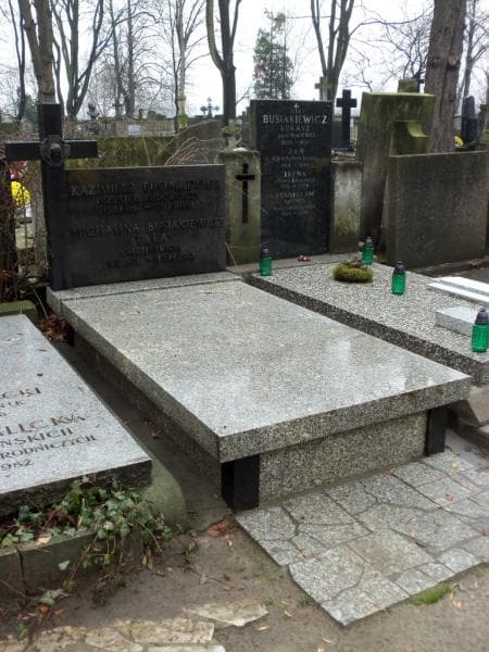Zdjęcie grobu Kazimierz Busiakiewicz (1)