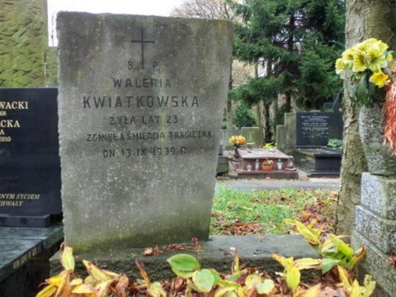 Zdjęcie grobu Waleria Kwiatkowska (2)