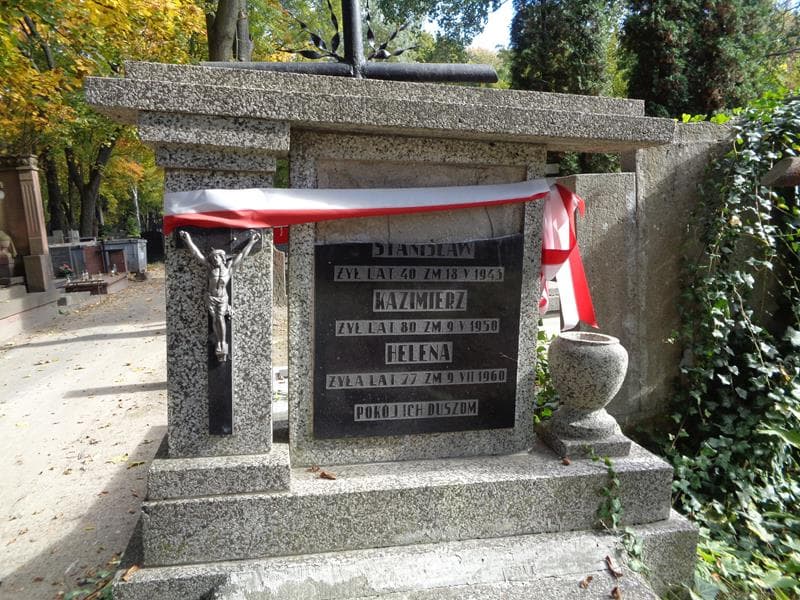 Zdjęcie grobu Kazimierz ... (2)