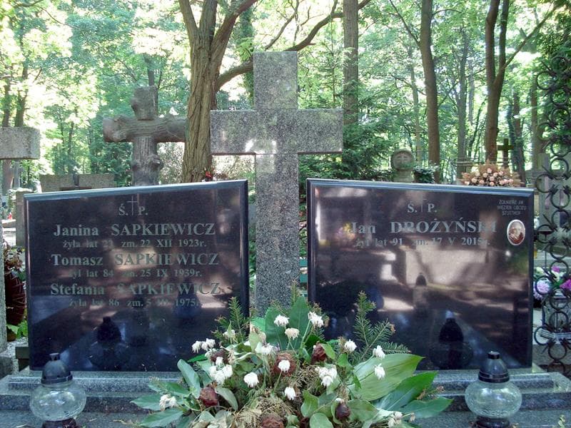 Zdjęcie grobu Jan Drożyński (1)