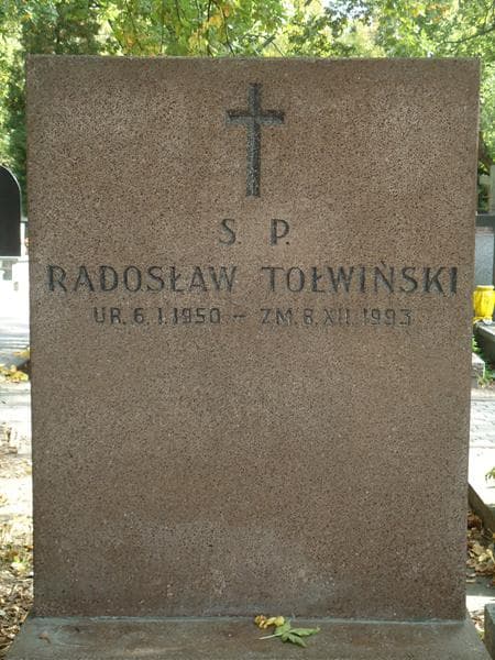 Zdjęcie grobu Radosław Tołwiński (2)