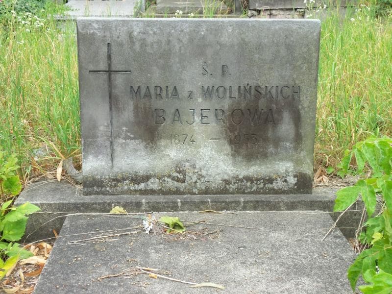 Zdjęcie grobu Maria Bajerowa (2)