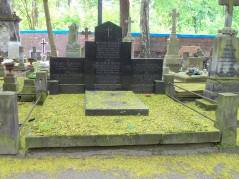 Zdjęcie grobu: Wszesław Jezierski