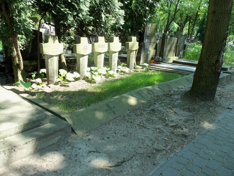 Zdjęcie grobu Irena Adamiak (1)