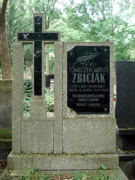 Zdjęcie grobu Tomeczek Miruś Zbiciak (1)