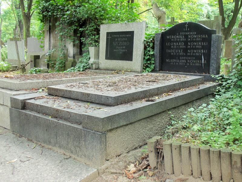 Zdjęcie grobu Weronika Nowińska (1)