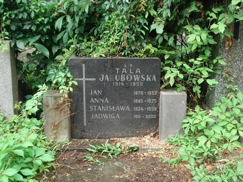 Zdjęcie grobu Tala Jakubowska (2)