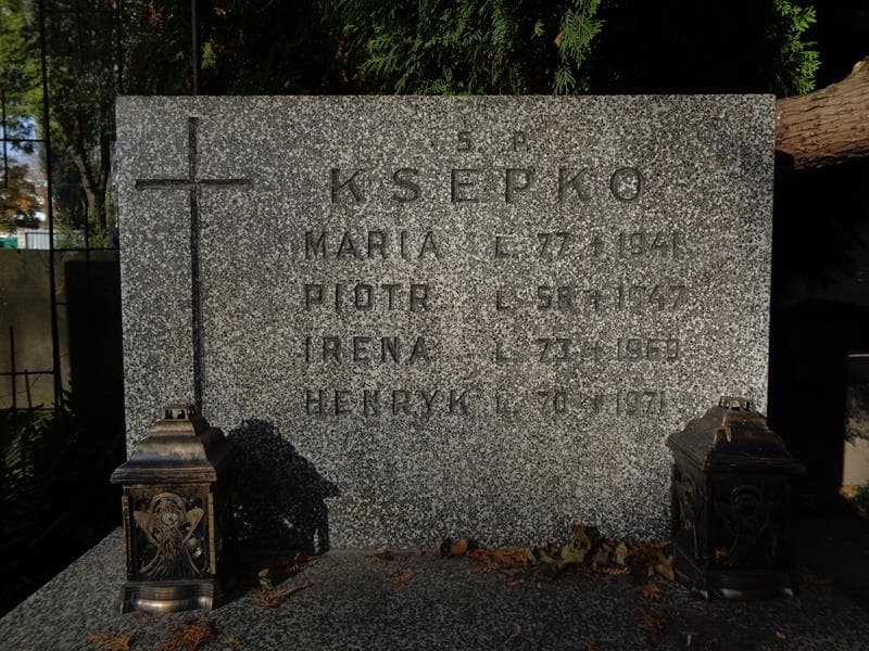 Zdjęcie grobu Irena Ksepko (2)