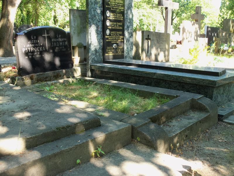 Zdjęcie grobu Bronisława Jagmin (1)