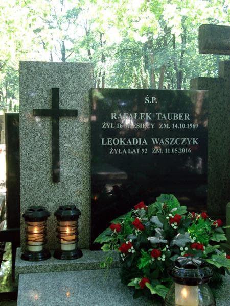 Zdjęcie grobu Rafałek Tauber (1)