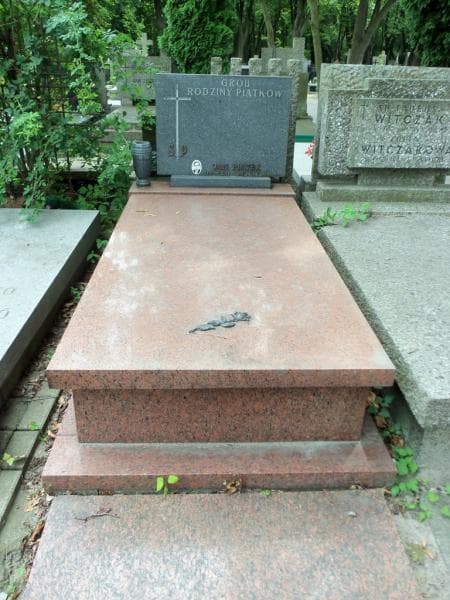 Zdjęcie grobu Jan Piątek (1)