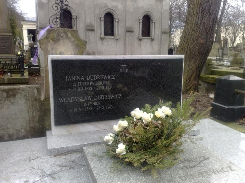 Zdjęcie grobu Janina Andrewicz (1)