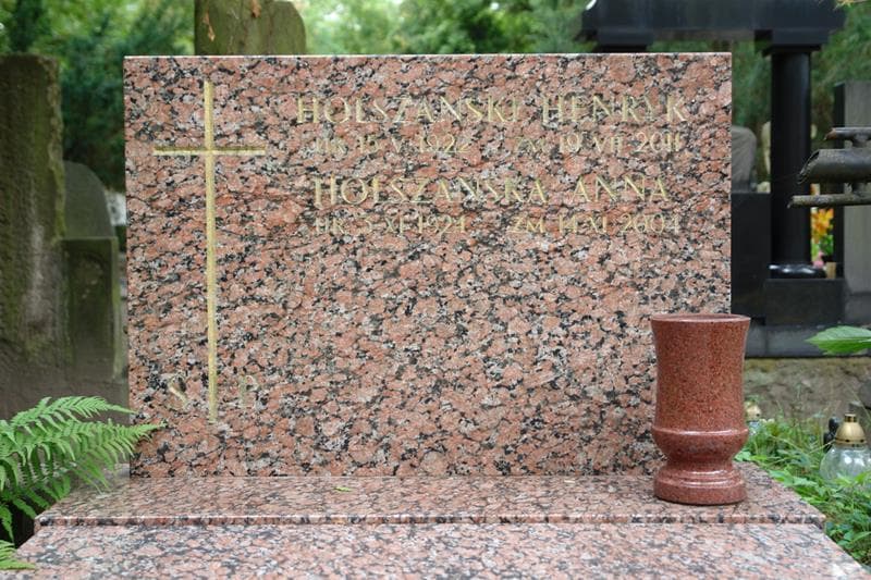 Zdjęcie grobu Anna Holszański (2)