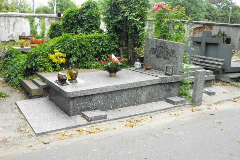 Zdjęcie grobu Benedykt Adamski (1)