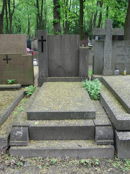 Zdjęcie grobu: Tomasz Brzozowski