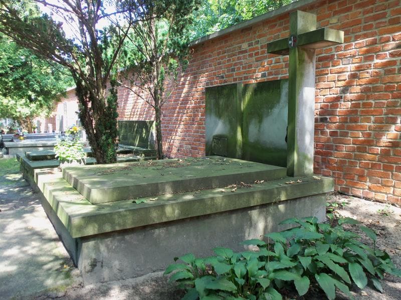 Zdjęcie grobu Regina Walentynowicz - Stańczyk (1)