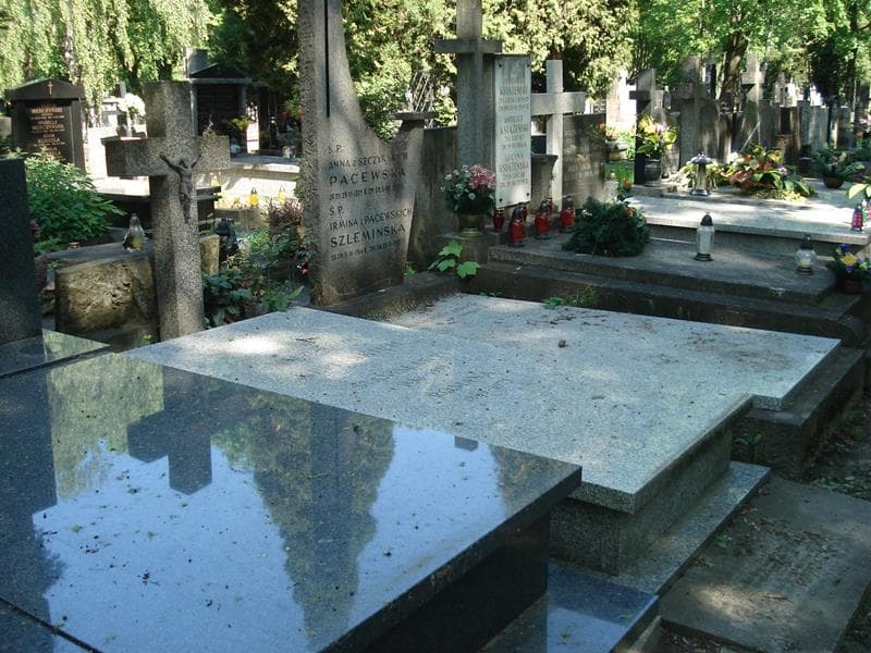 Zdjęcie grobu Roman Kępiński (2)