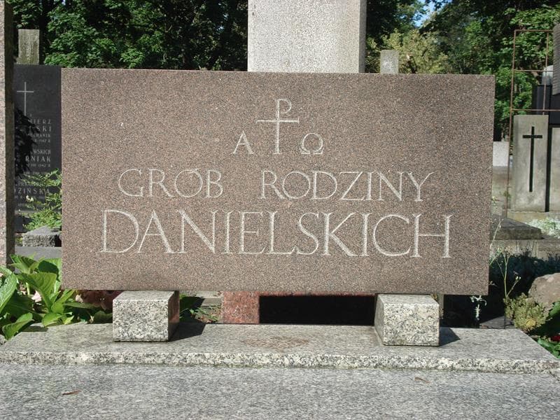 Zdjęcie grobu Irena Danielska (2)