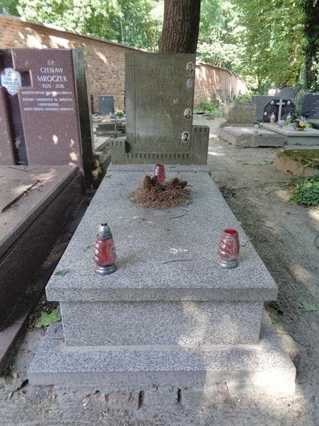 Zdjęcie grobu Józef Żuchowski (1)